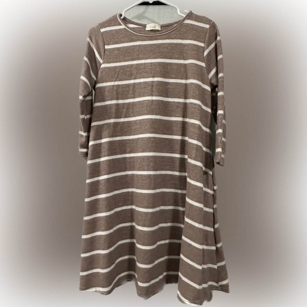 NWOT Riah Fashion 3/4 Sleeve A-Line Dress
